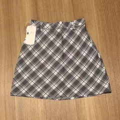 新品　Chico チコ　チェックミニボックススカート gray グレー　インパンのサムネイル