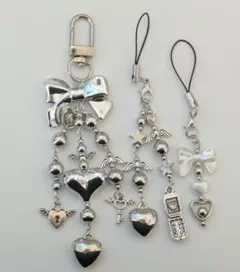 ビーズキーホルダー リボン 韓国 シルバー ハート y2k