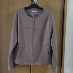 ノーカラーフリースジャケット ベージュ