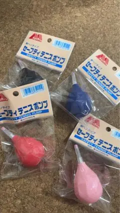 新品アカエムルーセントソフトテニスボール空気入れ2個セット色ランダム発送