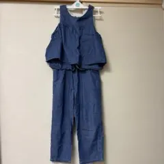 GU デニムブルー フリル付きオーバーオール