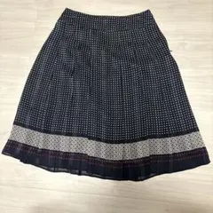 Aylesbury ドット柄プリーツスカート 膝丈のサムネイル