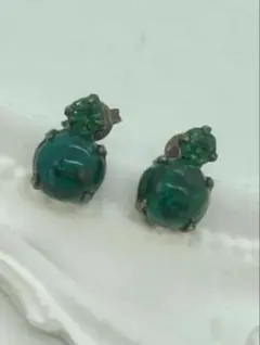 AMARO グリーン ストーン ピアス 小粒 約1×0.7cm レトロ