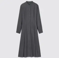 バンドカラーのソフトフランネルフレアロングワンピース