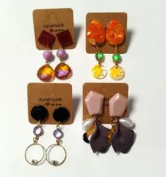 【4点まとめ売り】ハンドメイド　ピアス　ゴールド　ラメ　ハート　パール　ゆらゆら