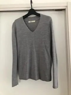 AZLU basic Vネックニット セーター