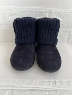 Item thumbnail for item 16937589-9f03-4e71-851b-99fe9d5be4b5