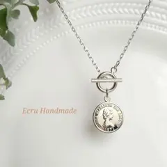 マンテルシルバーコインロングネックレス