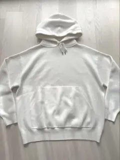 CABaN コットンカシミア　ニット　パーカー Lサイズ　ホワイトのサムネイル