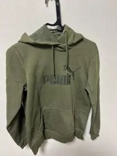 puma フード付きパーカー　カーキ