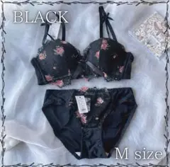 Item thumbnail for item 53f6175e-163c-45e0-bfc4-79b4b4d8f1fe