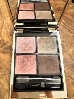 SUQQU シグニチャーカラーアイズ　アイシャドウ　116 紅鏡