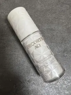 コスメデコルテ　スキン　フォルミングリキッドファンデーション