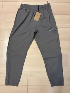 Nike グレー　ジャージパンツ