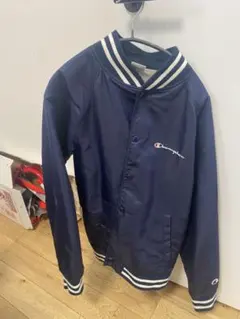 ナイロンジャケット スタジャン