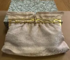 Item thumbnail for item 89ddef2a-c948-49a9-999d-439000382251