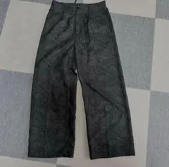 ペイズリー柄 黒 ワイドパンツ