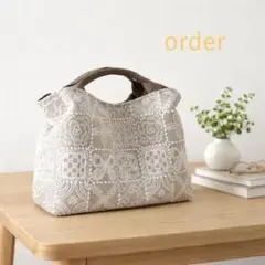⚮̈ミナペルホネン　forest tile light beige ヌッピバッグ