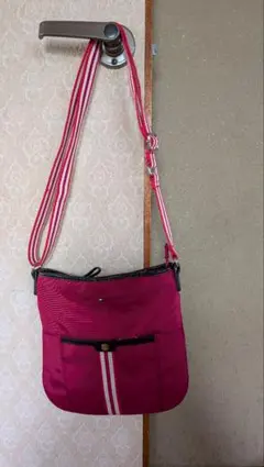 Tommy Hilfiger ショルダーバッグ レッド