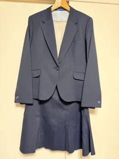 【AOKI】レディーススーツ　ネイビーストライプ　大きいサイズ