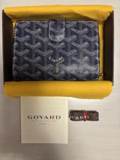GOYARD ネイビー 二つ折り財布 美品‼️のサムネイル
