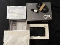 RICOH GR IVリコー 本体 充電器セット累計シャッター数78枚 ￼ - メルカリ