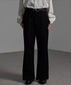 【CIYOT】ストレッチスーツ地 セミワイド センタープレス フレアパンツ