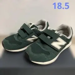 New Balance 313 18.5cm ダークグリーン スニーカー