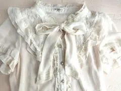 【♡姫系♡】axes femme フリルリボンブラウス 半袖 ホワイト