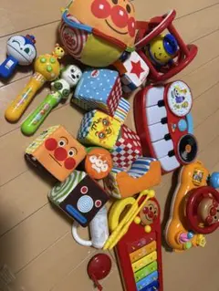 アンパンマン 音楽　おもちゃまとめ売り！