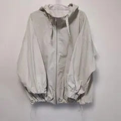 フード付きオーバーサイズジャケット 薄いベージュ