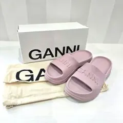 GANNI Light Weight Pool Slide サンダル　ピンクのサムネイル