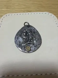 メルカリ