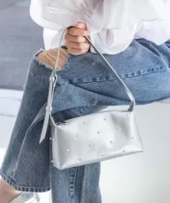 LOWRYS FARM パールツキショルダーバッグ