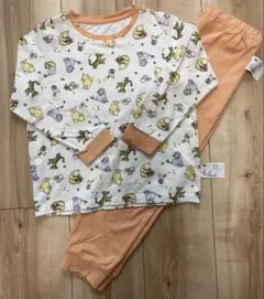ユニクロ　ディズニー　プーさん　長袖パジャマ　110cm UNIQLO オレンジ
