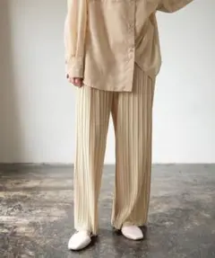 め*す様 ローリーズファーム ランダムプリーツパンツ