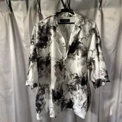 Unrelaxing フローラルプリント半袖シャツ