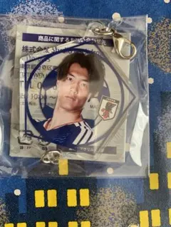 サッカー日本代表 小川選手 繋がるチャーム