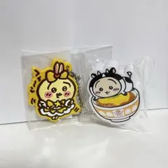 まじかるちいかわ うさぎ ラバーキーホルダー　マグネット　牛　すき家　コラボ