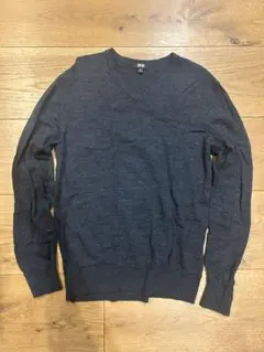 ユニクロ vネック メンズ