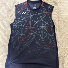 YONEX ノースリーブゲームシャツ Lサイズ