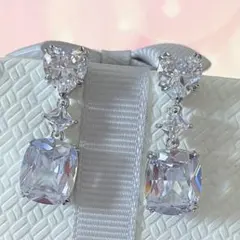 ブライダルピアス　揺れる　綺麗め　純銀　シルバー　前映り　かわいい　ハート四角