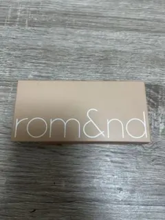 rom&nd ベターザンパレット 02 マホガニーガーデン