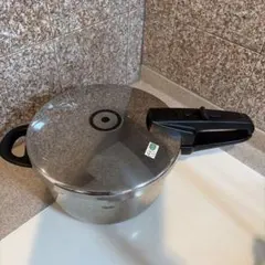 Umaさま専用】フィスラー Fissler 圧力鍋 ビタクイック4.5L - メルカリ