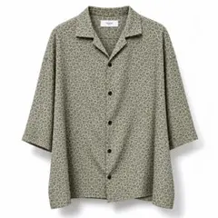 メルカリ市限定価格 remer シャツ ベージュ系 花柄 サイズM 美品のサムネイル