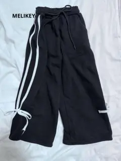 MELIKEY 韓国子供服ラインスウェットパンツ