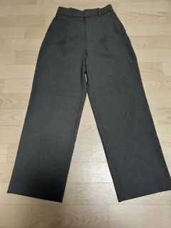 ユニクロ　タックワイドパンツ　S グレー