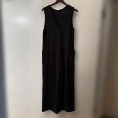 ブラック Vネック ロングサロペット