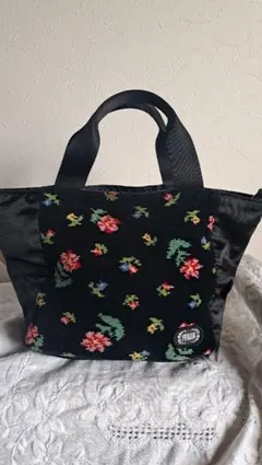 Item thumbnail for item 2ff75150-f368-497c-adb9-fd1710180be1