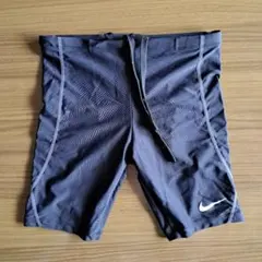 ナイキ　NIKE　水着　140センチ　男児